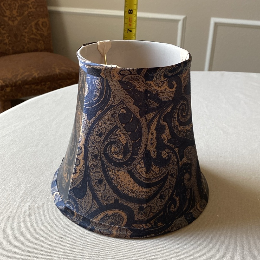 French Paisley Gold and Black Lamp Shade - Picture 6 of 6